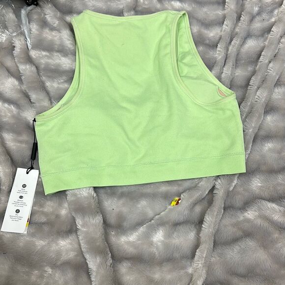 Calvin Klein Performance Intimates Green Medium Impact V-Neck Removable Cups Spo - Picture 2 of 3